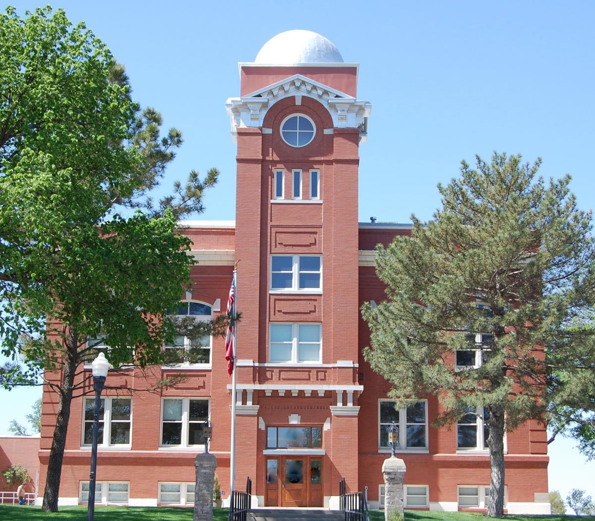 Hemphill County Courthouse